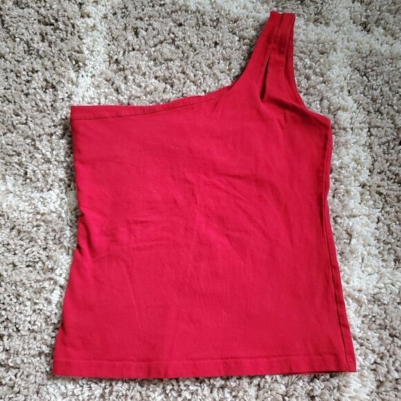 Moda International Built-in Bra Asymmetrical Top Women's Size Medium in Red - Picture 1 of 5